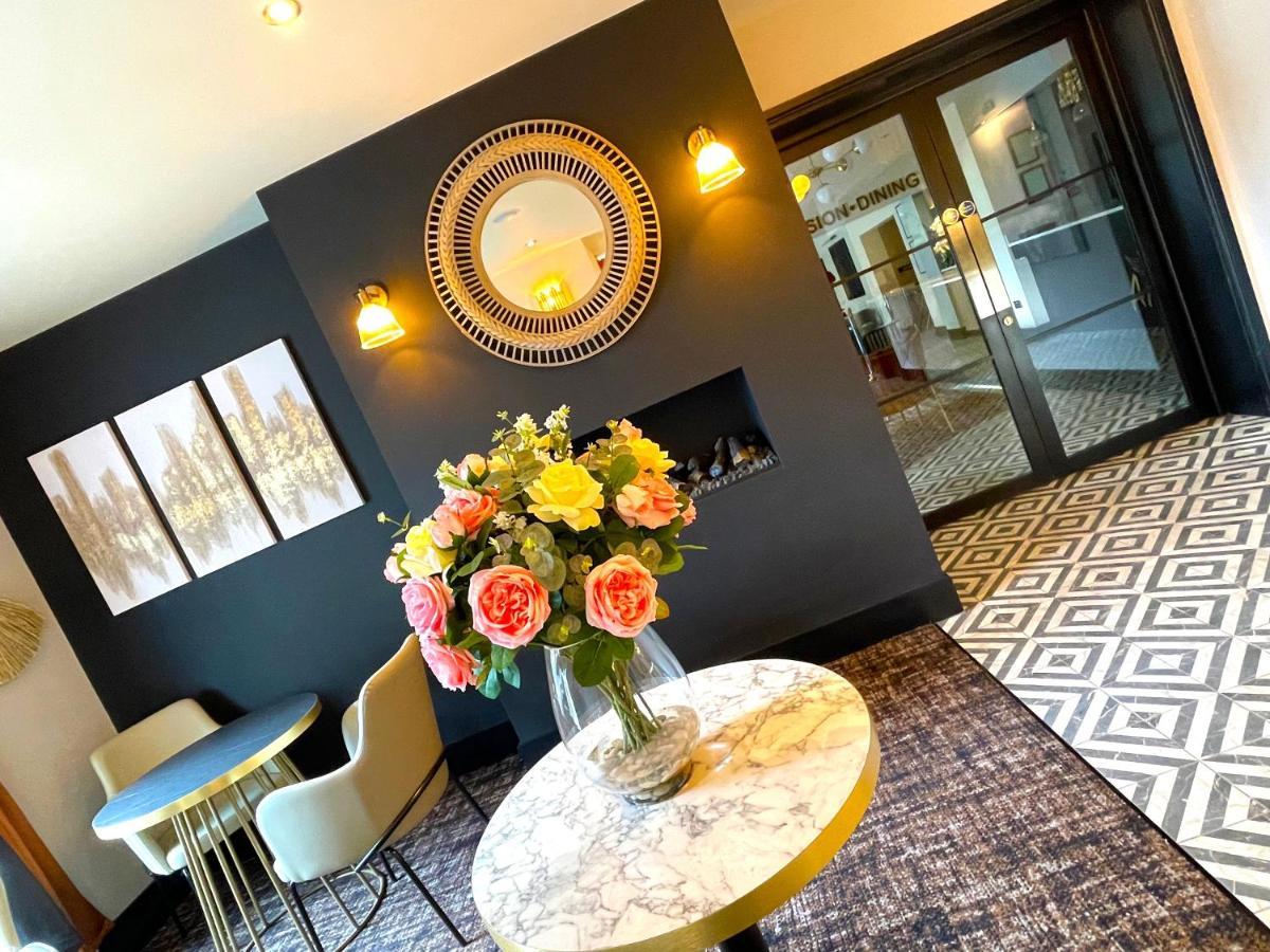 The Continental Hotel, Hotel Derby