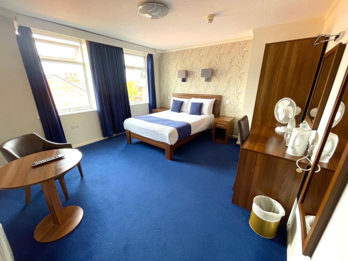 The Continental Hotel, 3* Derby